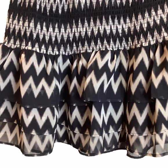 NWOT BUNDLE H&M Mini Skirts Size 4 Pull On Chiffon - Picture 4 of 11